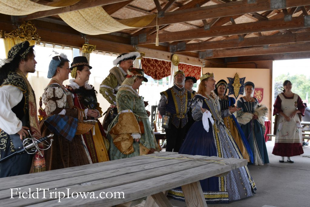 RenaissancefaireatSleepyHollowRoyalAudiencequeenspeeking